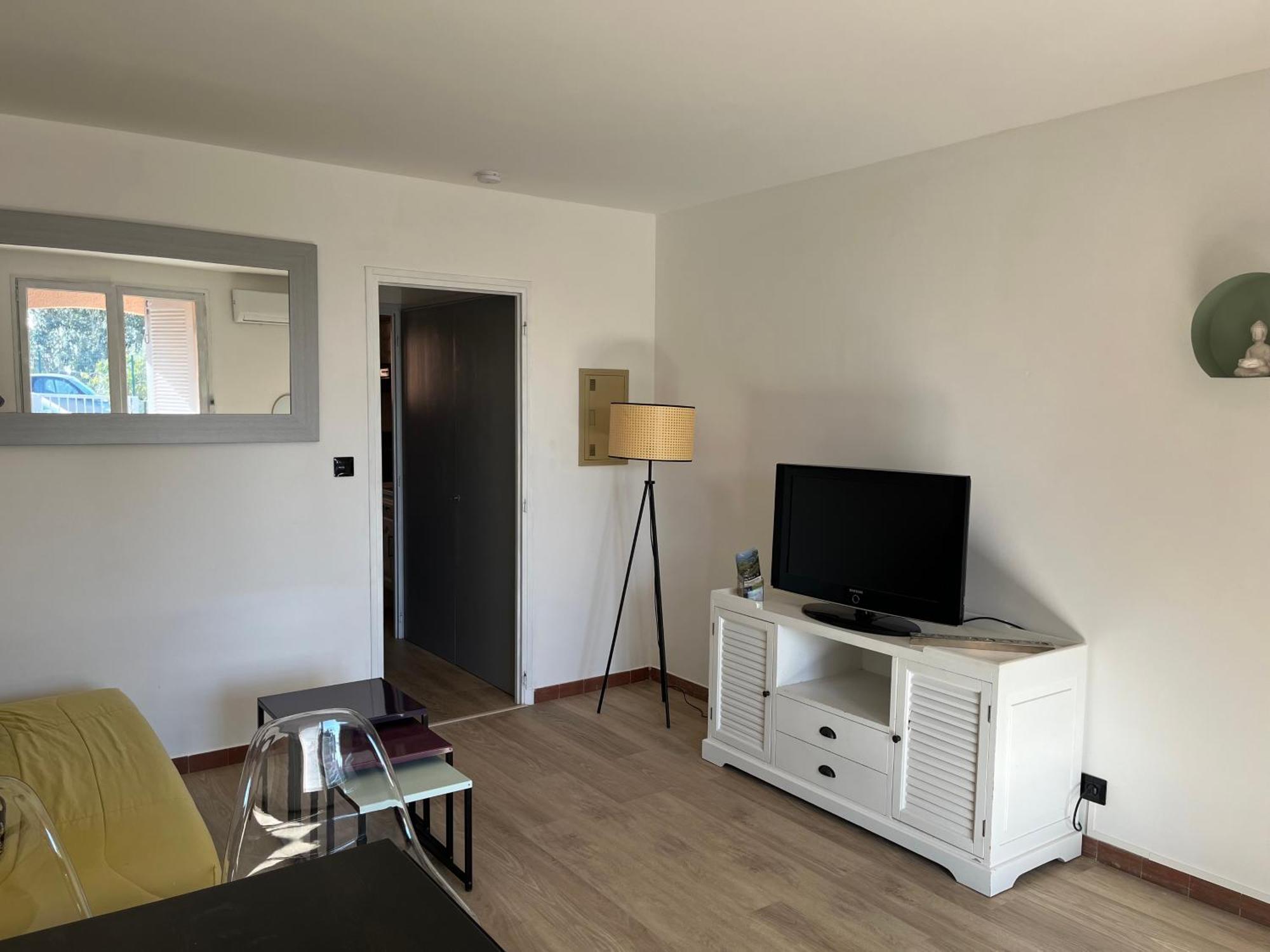 Cap De L Esterel Apartment